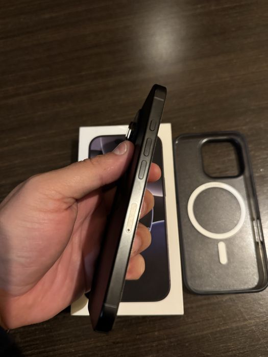 iPhone 16 Pro como novo