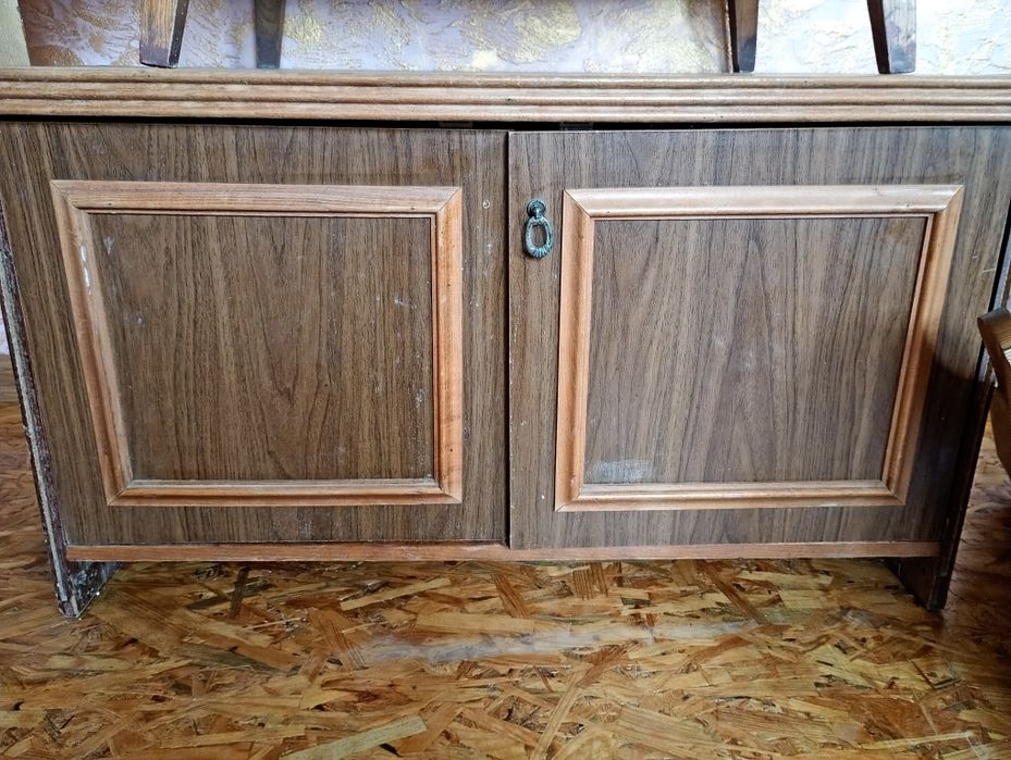 Тумба тумбочка меблі