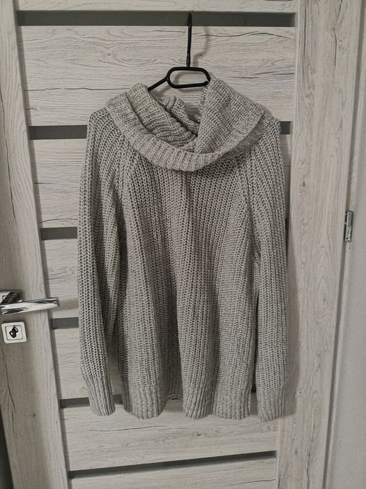 Obszerny sweter Reserved rozmiar M