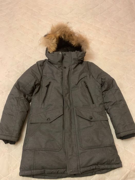 Зимова куртка надзвичайно тепла сірого кольору