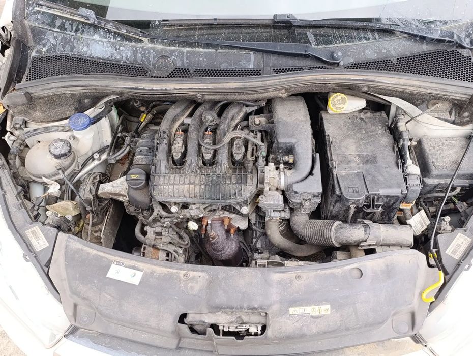 Motor completo PEUGEOT 208