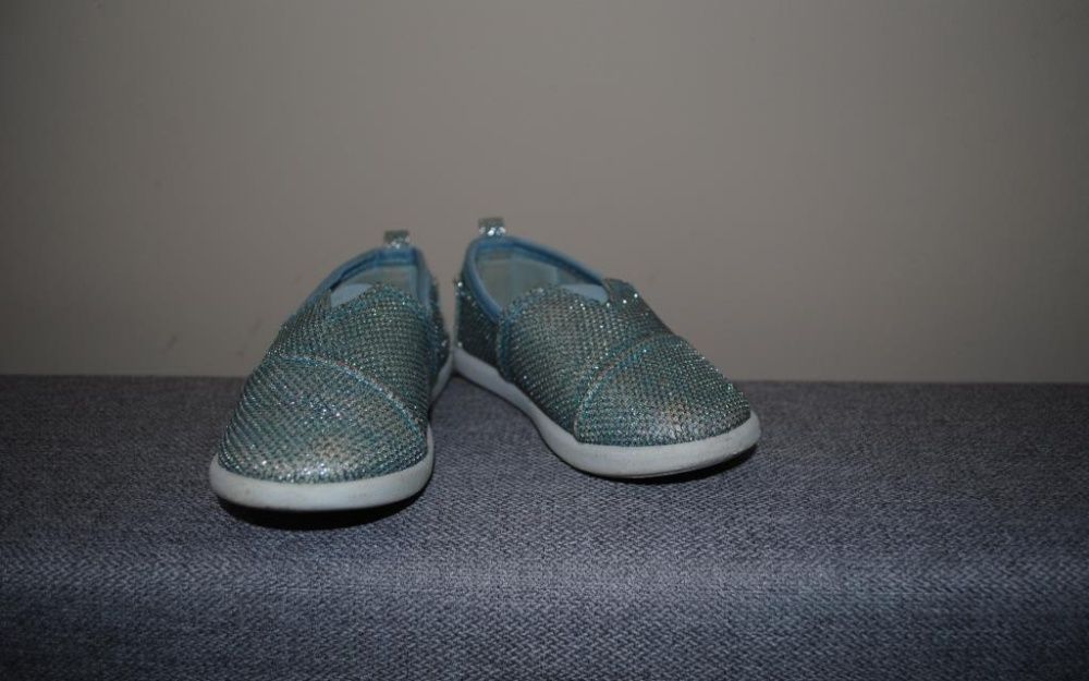 38->niebieskie turkusowe tenisówki RESERVED slip on r.25 14,5cm brokat