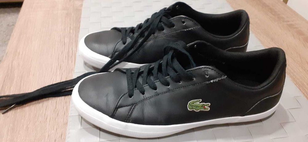 Sapatilhas Lacoste originais tam 40