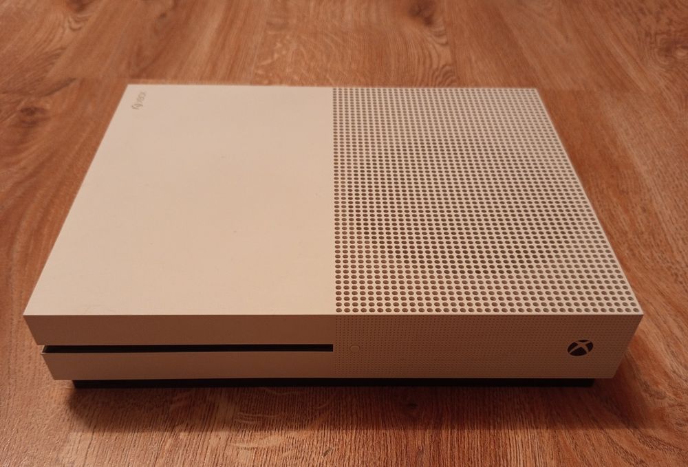 3 Pady Xbox One S
