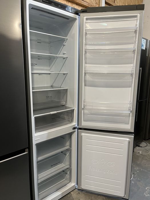 Холодильник LG , 2.03/60 , GBP62P2NCC