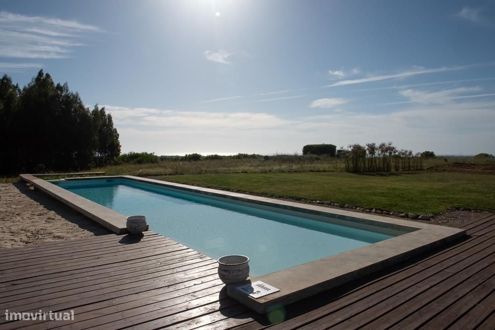 Moradia T11 com piscina, Odemira