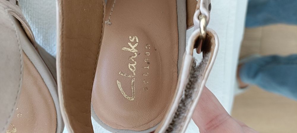 Sandálias da Clarks artisan