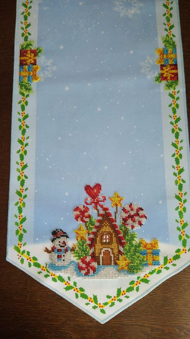 Ранер на новорічний стіл