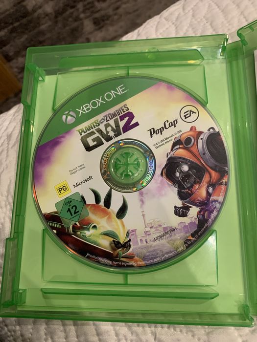 Xbox one Plants vs Zombies 1 i 2 czesc