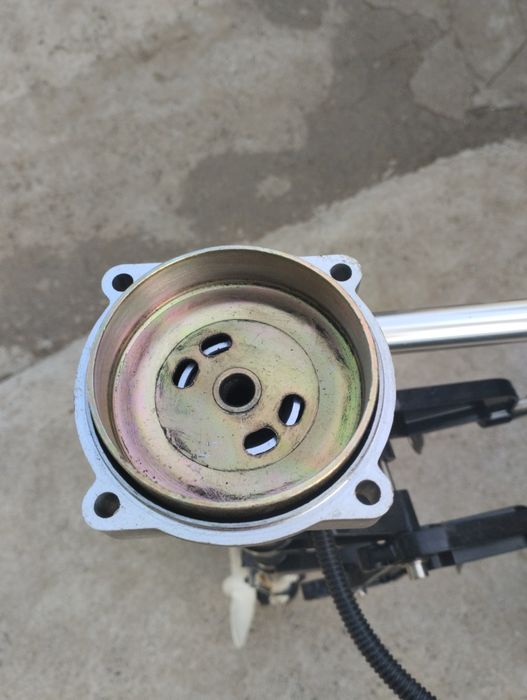 Приставка до моторной лодки ,под мотор от бензокосы