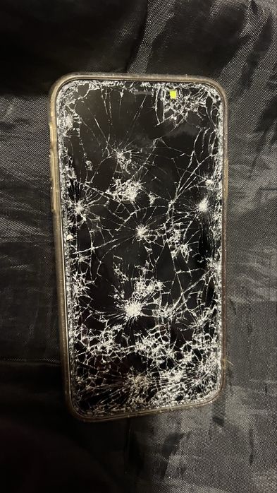 iPhone 11 para peças
