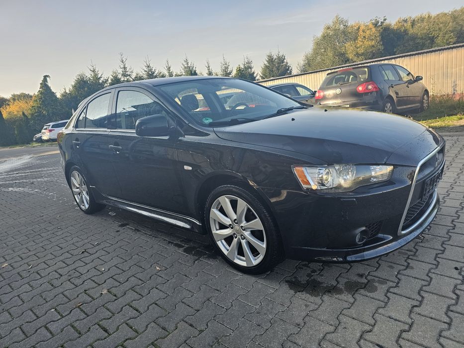 Mitsubishi Lancer