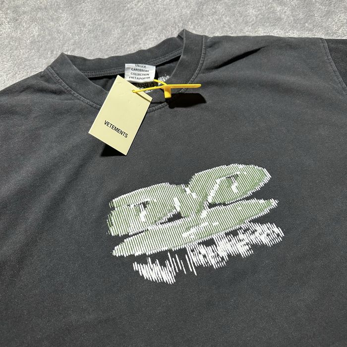 Футболка Vetements DVD S M L