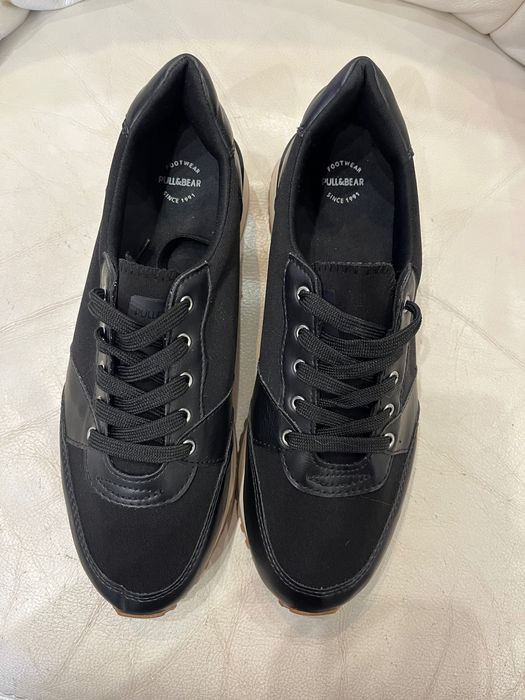 Кросівки жіночі Pull&Bear