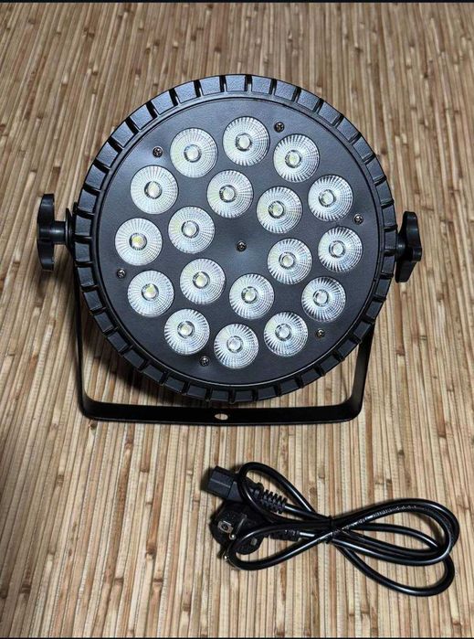 Світло для весільних вечірок ZQ-01510 10Wx18 RGBW