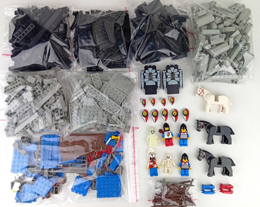 LEGO Castle 6090 Royal Knight's Castle