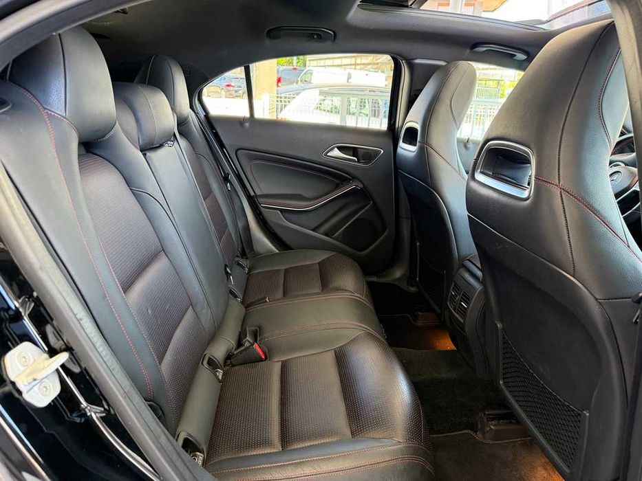 Mercedes-Benz A 180 CDI 7G-DCT AMG Line