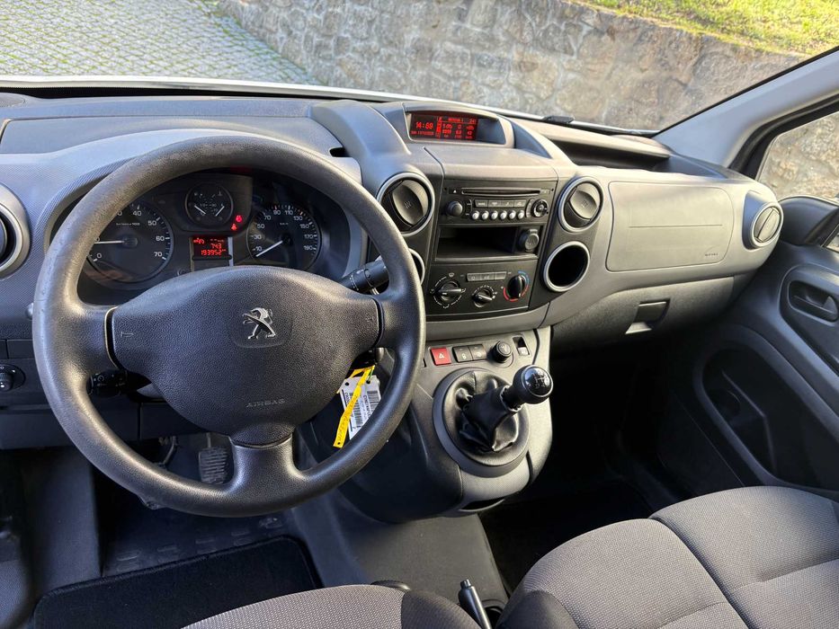 Peugeot Partner 1.6HDi Premium Nacional c/ IVA 3lug.