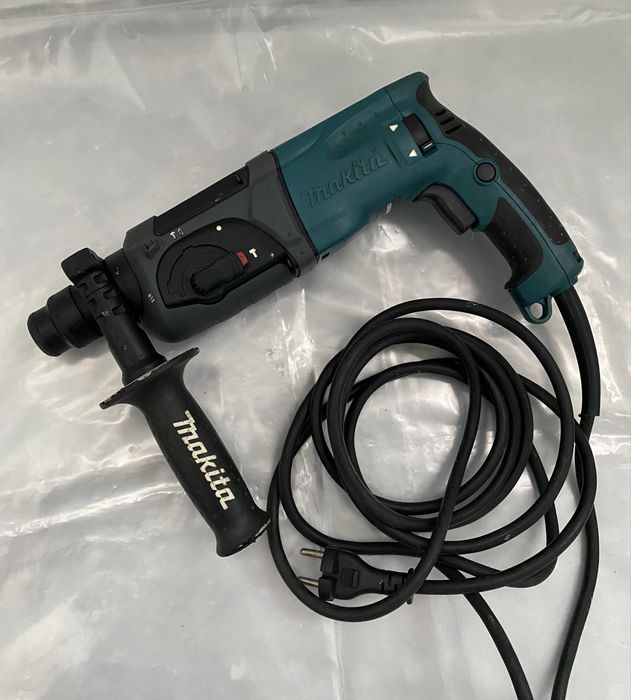 Оригінальний Перфоратор Makita HR2470