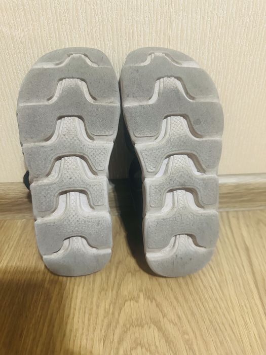 Босоніжки сандалі Skechers