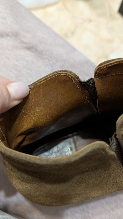 Замшеві чоботи Grenson