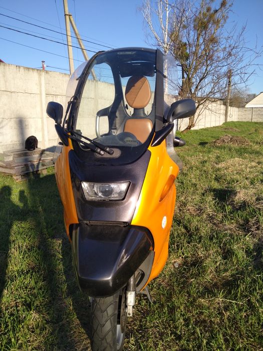 Унікальний BMW C1-200