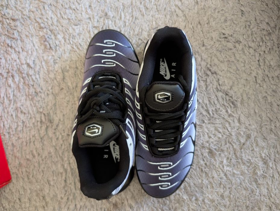 Tenis Air Max Plus