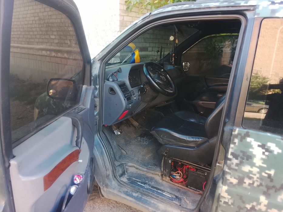 Бус Мерседес Віто
