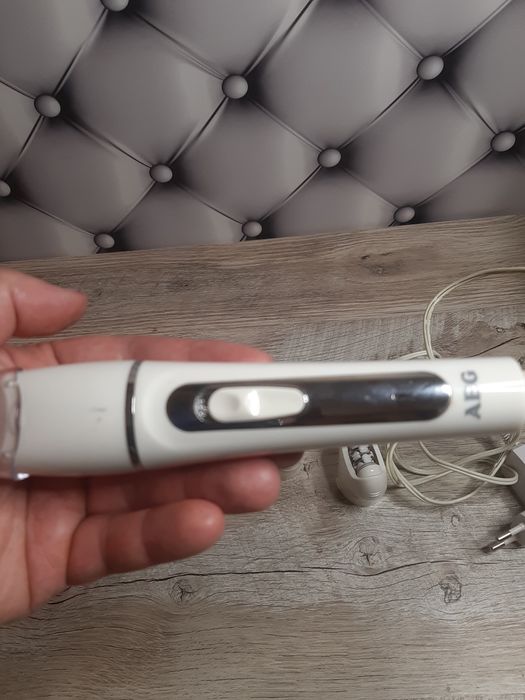 Тример Эпилятор масажер AEG