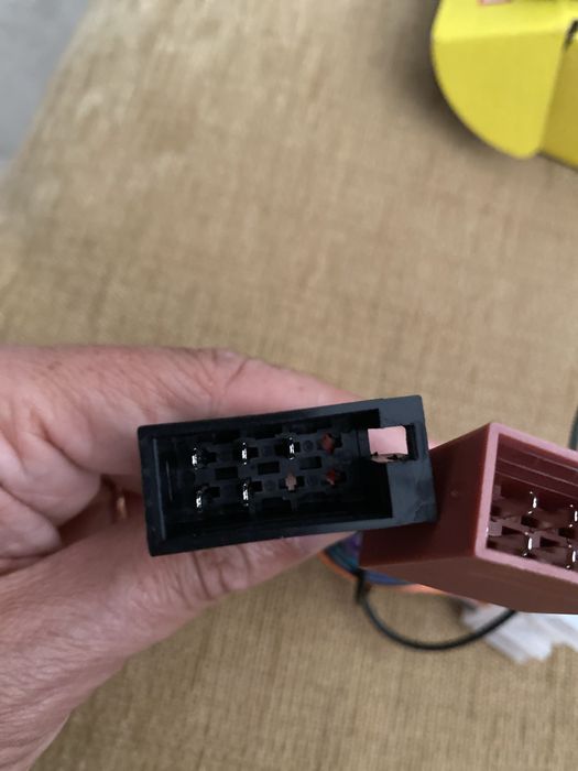 Adaptador para autobradio