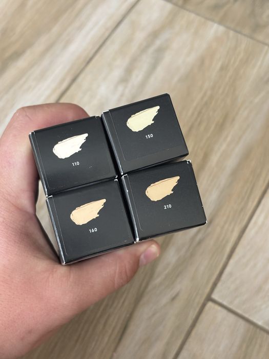 Оригінал! Тональний крем Fenty Beauty Soft’Lit Naturally Luminous Longwear Foundation — 110 / 150 / 160 / 210