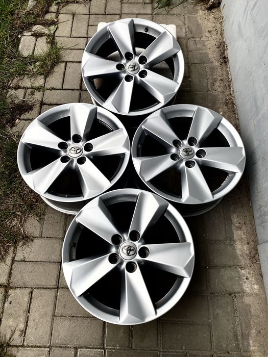 Диски 100% ОРИГІНАЛ Toyota R17 5*114.3 ET35 RAV4 C-HR Yaris Cross Corolla Cross vellfire Lexus NX UX