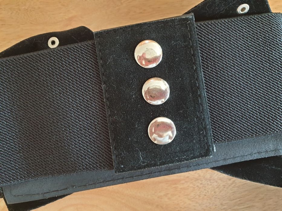 Gumkowy pasek z kokarda i ćwiekami * Nowy