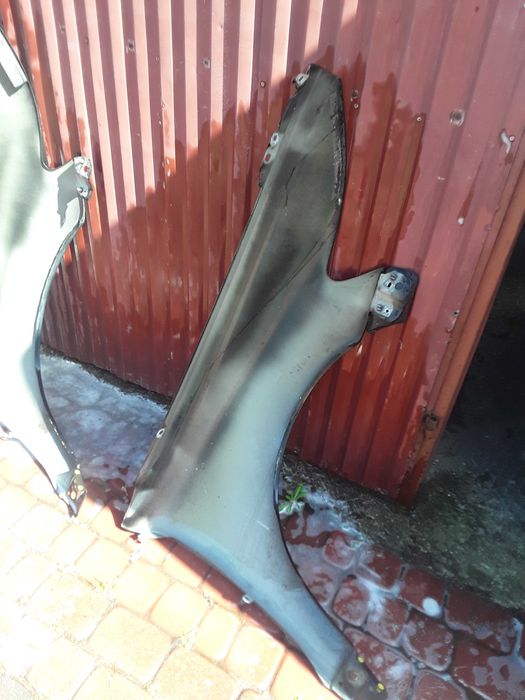 Blotnik lewy przód volvo v50 s40