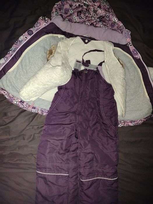 Дитячій зимовий костюм