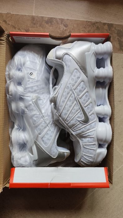 Tênis Nike Shox 12 molas