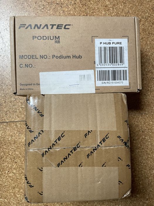 Fanatec Podium Hub + Volante OMP Rally