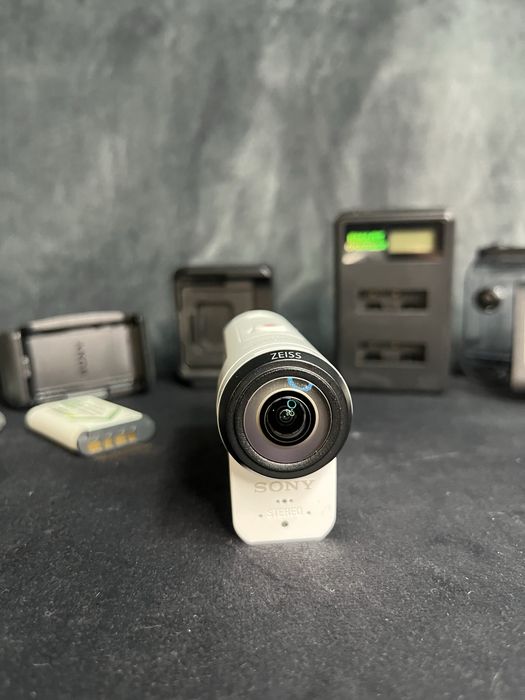 Экшн камера sony as300