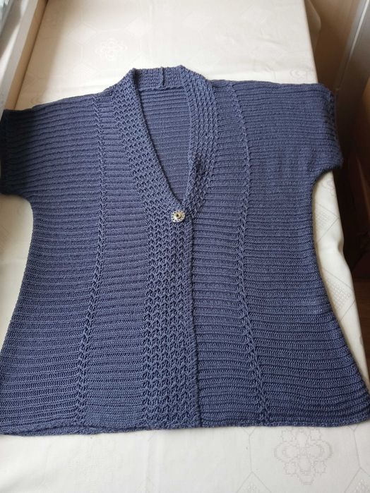 Lekki damski sweterek bluzka z dzianiny r 42