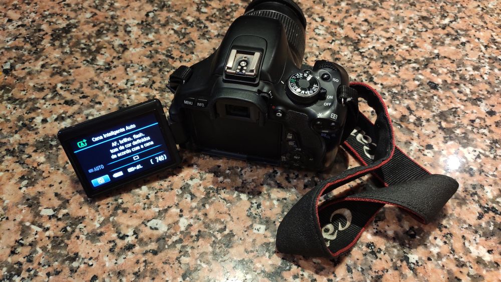 Canon EOS 600d + 18-55mm
