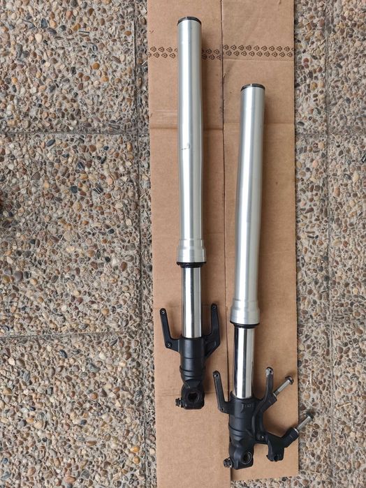 Suspensao Invertida honda CB125R de 2019