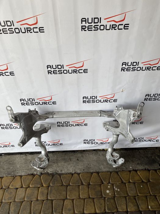 Підрамник подрамник передній Балка Audi Q5 12-16 рік під електро рейка
