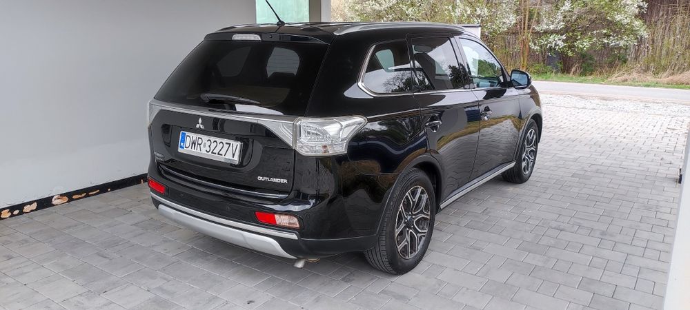 Mitsubishi Outlander 2.0Ben+LPG 4x4