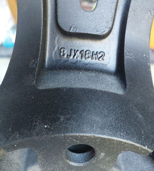 Диски   r18  5-120 8J  et50