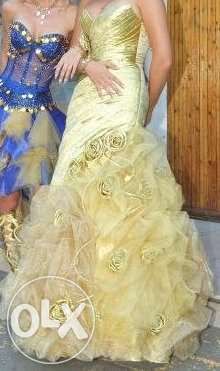 продам выпускное вечернее платье