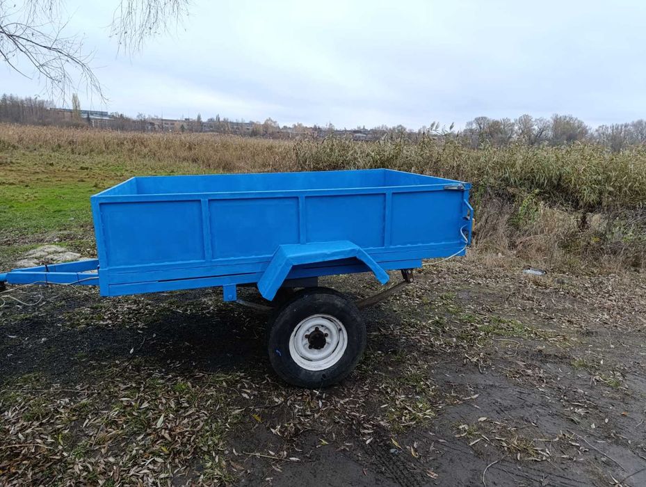 легковий прицеп посилений.