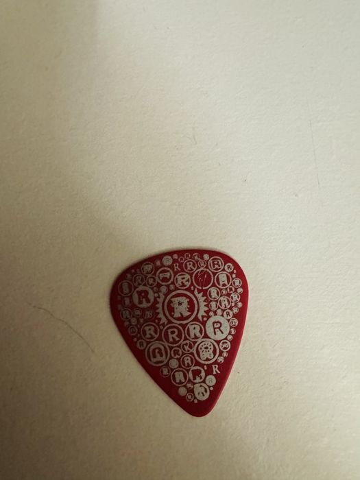 Palhetas Scorpions e Cheap Tricks