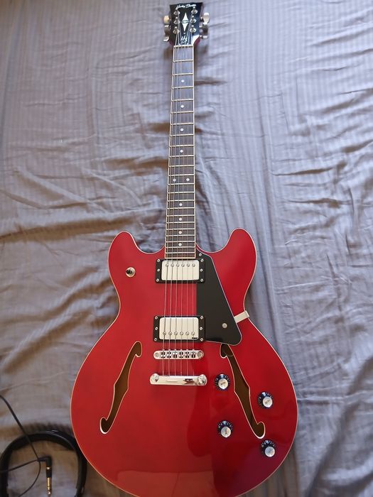 Guitarra Hollowbody HB-35 impecável