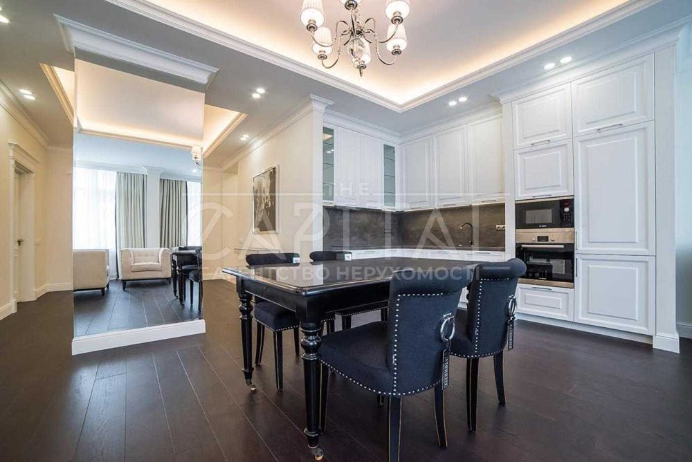 Аренда квартиры Новопечерские Липки, 4 к,  Андрея Верхогляда,15