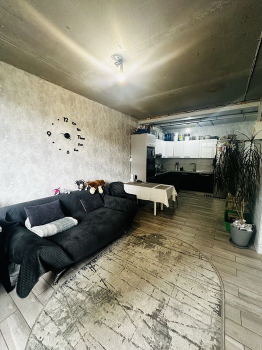 Продаж 1-к квартири 48 м² з кухнею-студією, ремонтом та ГЕНЕРАТОРОМ в ЖК "Сонячний"!
